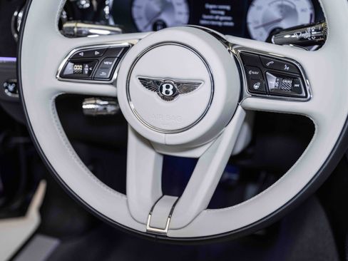 Used 2024 Bentley Continental GT Mulliner image 47