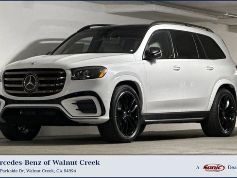 New 2026 Mercedes-Benz GLS 580 4MATIC image 1