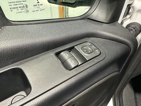 Used 2023 Mercedes-Benz Sprinter 2500 image 24
