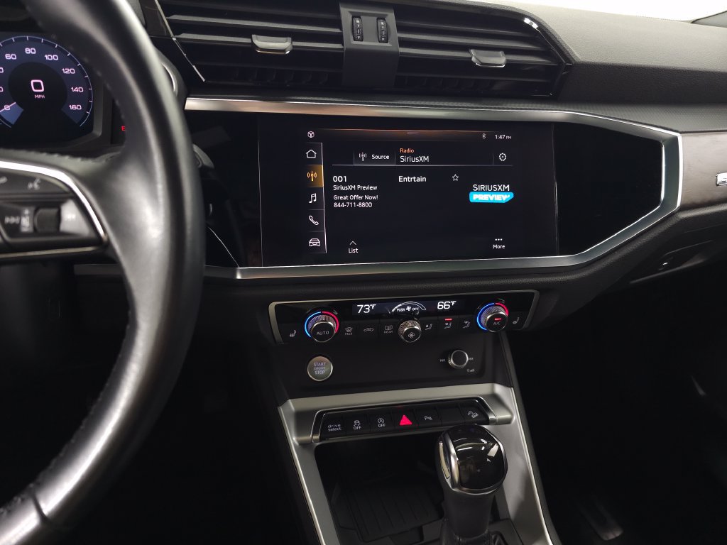 Used 2020 Audi Q3 2.0T Premium Plus AWD/4WD image 22