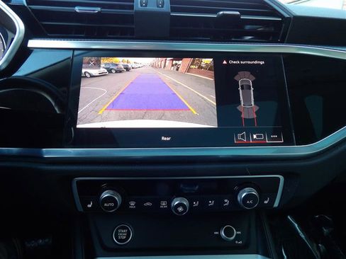 Used 2021 Audi Q3 2.0T Premium Plus w/ Premium Plus Package image 28