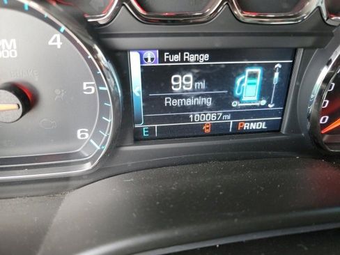 Used 2018 Chevrolet Tahoe LT image 18