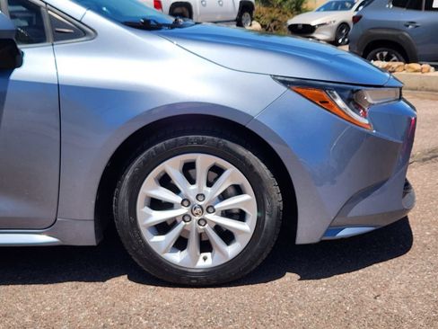 Used 2020 Toyota Corolla LE w/ LE Premium Package FWD image 29