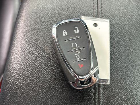 Used 2019 Chevrolet Equinox Premier AWD/4WD image 42