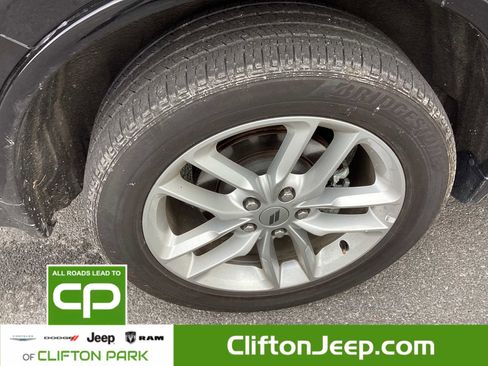 Certified 2024 Dodge Durango GT image 32