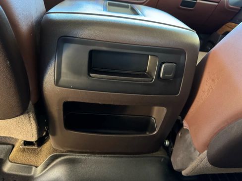 Used 2015 Chevrolet Silverado 2500 High Country w/ Duramax Plus Package image 21