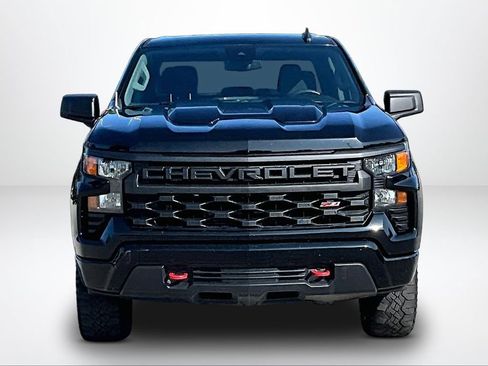 Used 2022 Chevrolet Silverado 1500 Custom Trail Boss AWD/4WD image 4