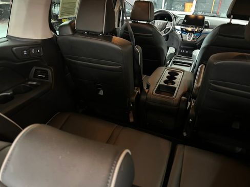Certified 2025 Honda Odyssey Touring image 23
