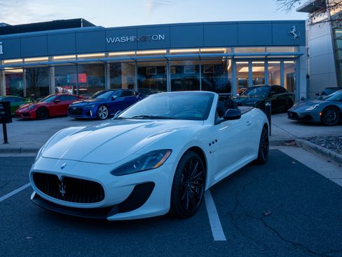 Used 2013 Maserati GranTurismo Sport image 30
