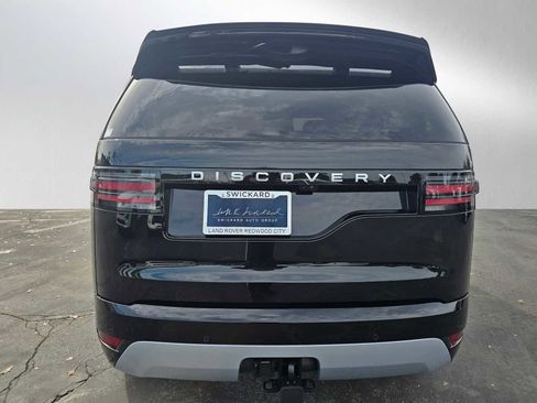 New 2026 Land Rover Discovery Limited Edition image 4