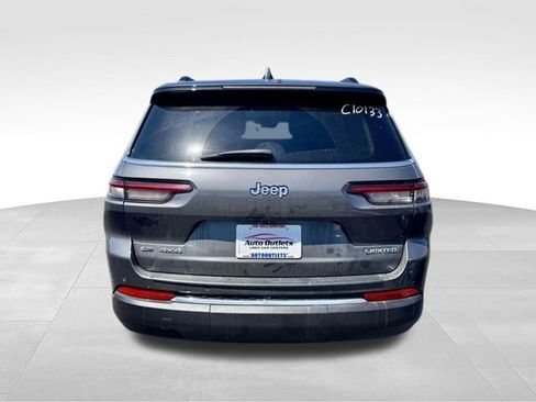 Used 2022 Jeep Grand Cherokee L Limited AWD/4WD image 3