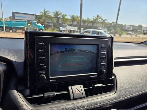 Used 2022 Toyota RAV4 LE w/ Carpet Mat Package (TMS) FWD image 9