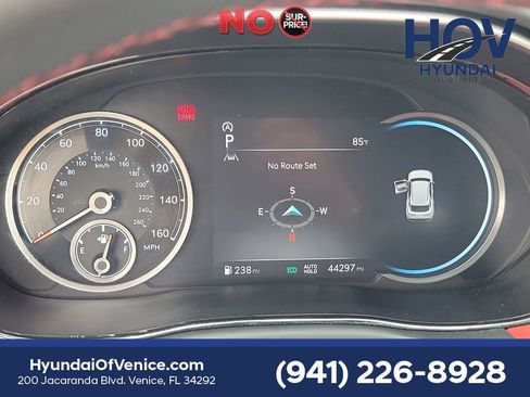 Used 2022 Genesis GV70 2.5T w/ Sport Prestige Package AWD/4WD image 29
