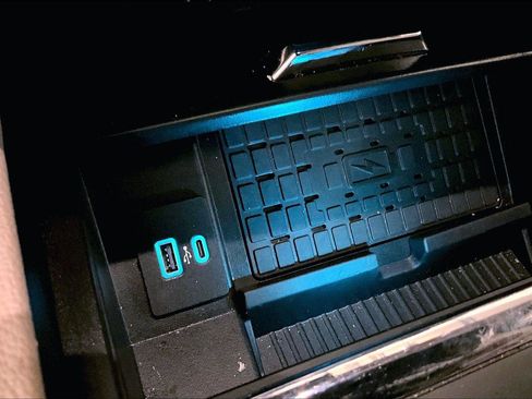 Certified 2022 Ford Expedition XLT image 32