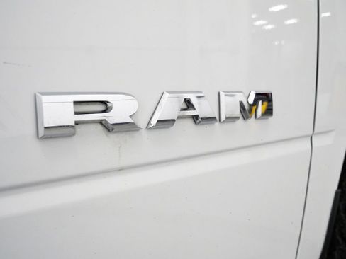 Used 2023 RAM 2500 Laramie AWD/4WD image 9