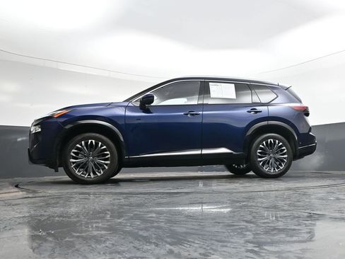 Used 2024 Nissan Rogue Platinum w/ Platinum Premium Package image 43