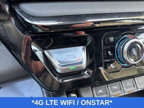 Used 2024 GMC Sierra 1500 AT4X AWD/4WD image 16