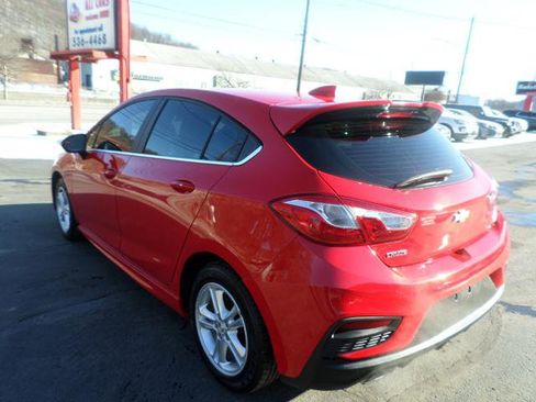 Used 2017 Chevrolet Cruze LT w/ Convenience Package image 7