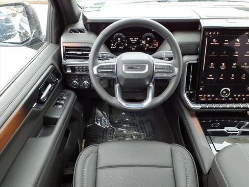 New 2026 GMC Yukon XL Denali w/ Sun & Power Step Package AWD/4WD image 18