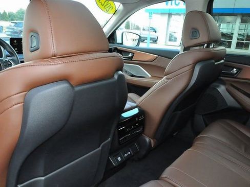 Used 2023 Acura MDX Technology image 15