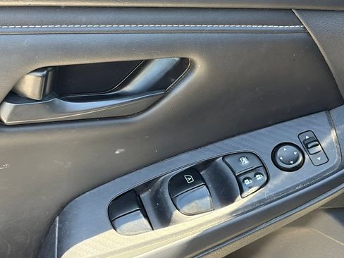 Used 2024 Nissan Sentra S FWD image 6