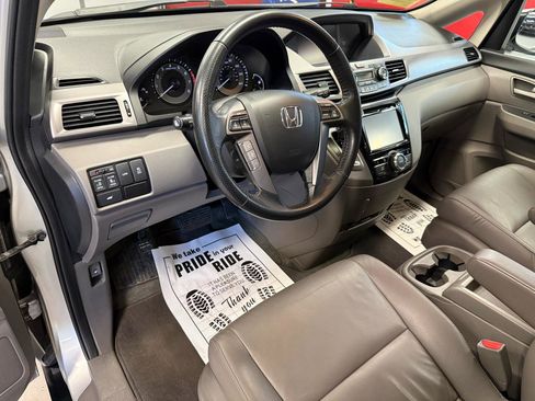 Used 2015 Honda Odyssey EX-L image 29