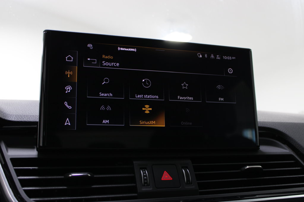 Used 2024 Audi SQ5 Prestige w/ Prestige Package AWD/4WD image 32