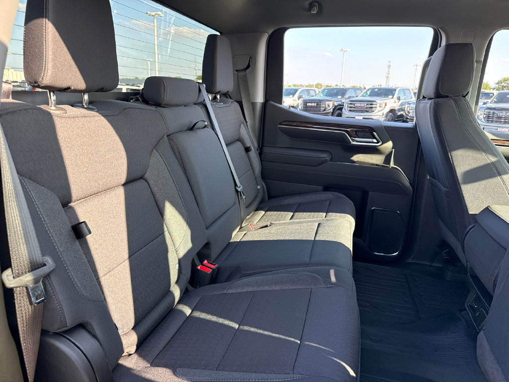 New 2026 GMC Sierra 1500 Elevation w/ Elevation Select Package AWD/4WD image 32