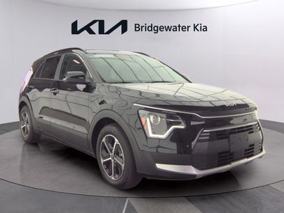 Certified 2025 Kia Niro EX w/ EX Cold Weather Package