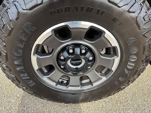 Certified 2023 Ford F250 Lariat w/ Lariat Ultimate Package image 9