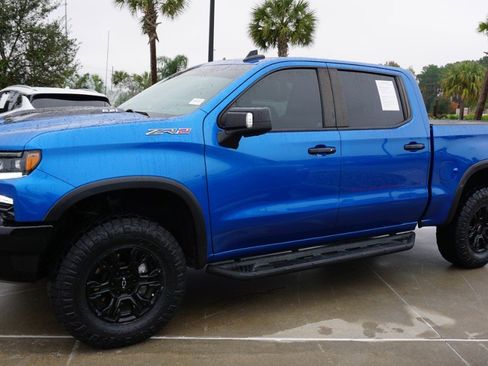 Used 2022 Chevrolet Silverado 1500 ZR2 w/ Technology Package image 5