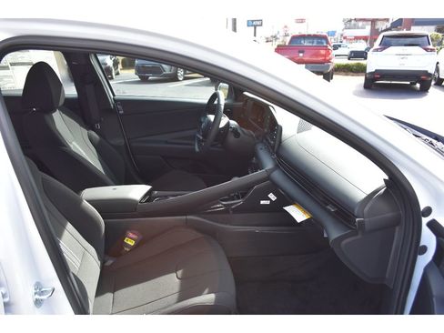 New 2026 Hyundai Elantra SEL Sport Premium image 14