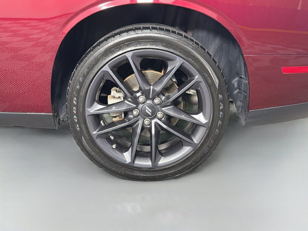 Used 2022 Dodge Challenger GT w/ Driver Convenience Group AWD/4WD image 29