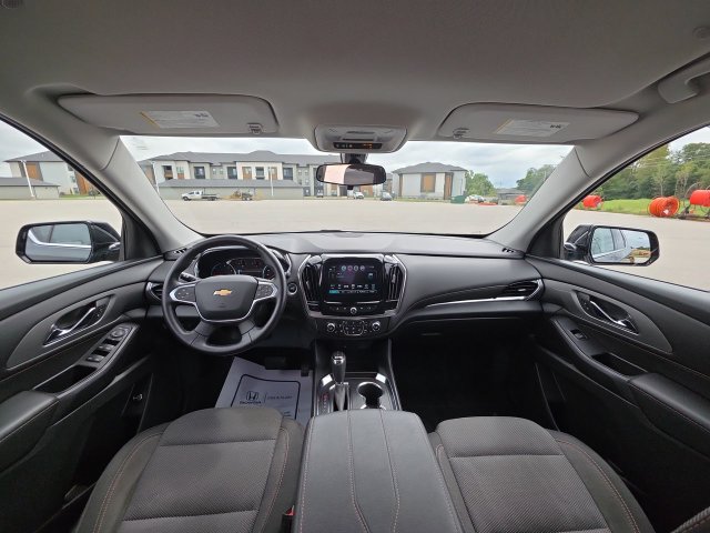 Used 2019 Chevrolet Traverse LT w/ LPO, Floor Liner Package AWD/4WD image 27