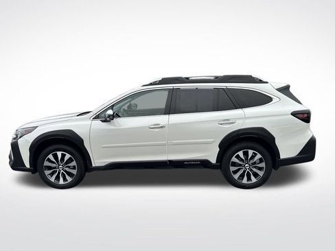 Used 2024 Subaru Outback Touring XT image 3