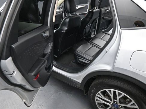 Used 2020 Ford Escape SEL image 18