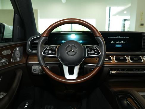 Used 2020 Mercedes-Benz GLE 450 4MATIC image 38