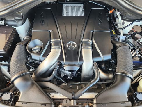 Used 2017 Mercedes-Benz GLS 550 GLS 550 image 34