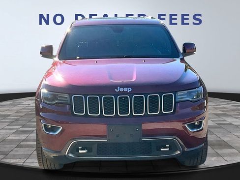 Used 2018 Jeep Grand Cherokee Limited image 2