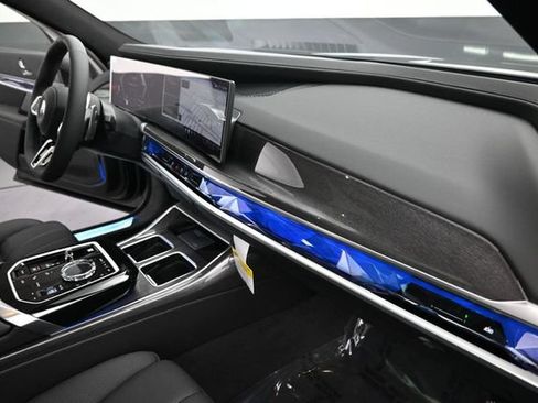 New 2026 BMW 760i xDrive w/ Executive Package AWD/4WD image 29