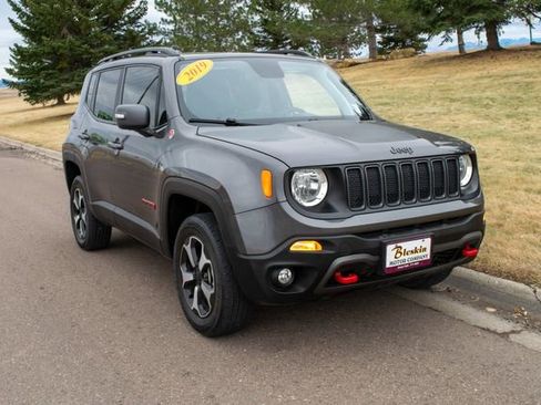 Used 2019 Jeep Renegade Trailhawk image 8
