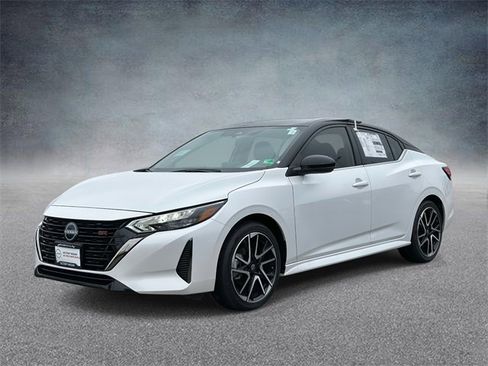 New 2025 Nissan Sentra SR w/ Trunk Package image 5