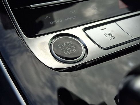 New 2026 Audi Q8 Premium Plus AWD/4WD image 19