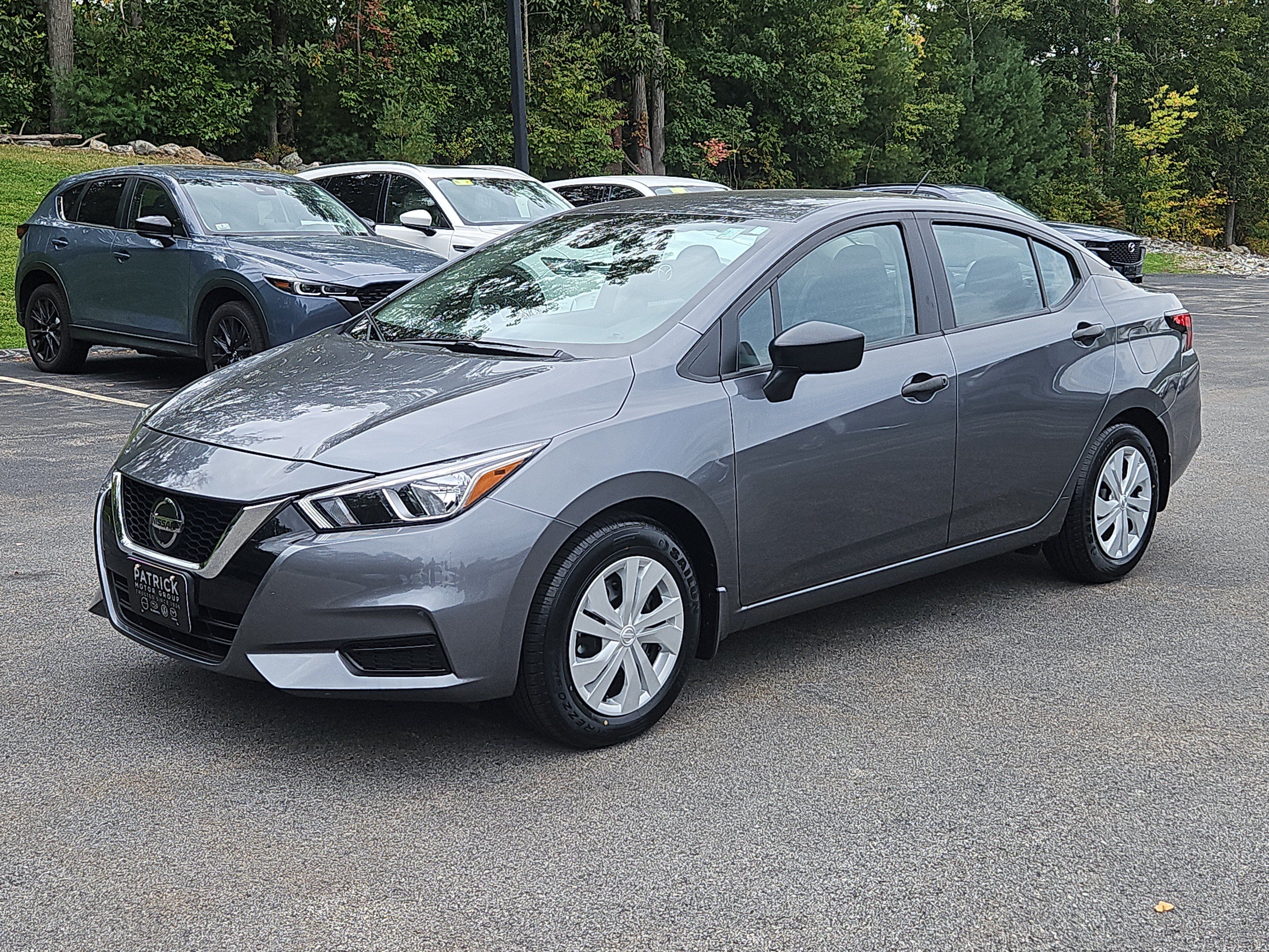 Used 2022 Nissan Versa S FWD image 17
