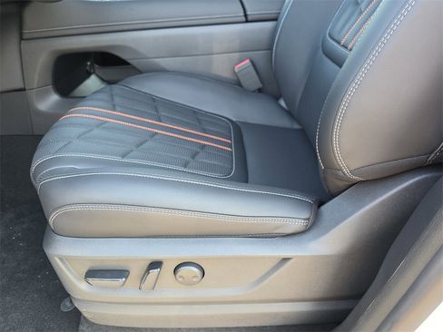 New 2025 Nissan Armada PRO-4X image 13