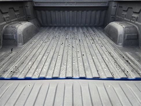 Used 2023 Chevrolet Silverado 1500 LT image 13