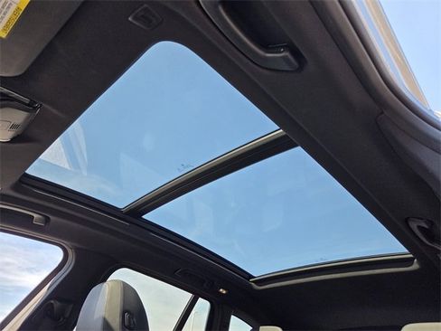 Used 2024 BMW X3 sDrive30i image 16