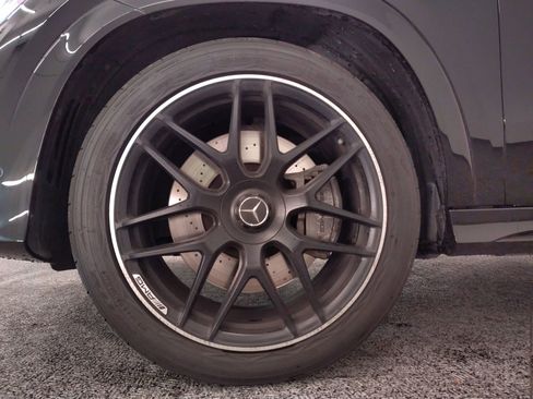 Certified 2025 Mercedes-Benz GLE 53 AMG AMG GLE 53 image 12