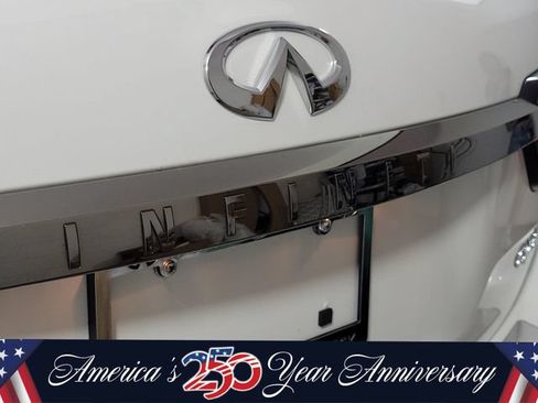 Certified 2024 INFINITI QX80 Sensory AWD/4WD image 5