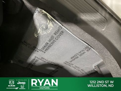 New 2026 Jeep Cherokee Limited AWD/4WD image 25